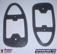 EMPI 6705 REAR FENDER TAIL LIGHT SEALS VW BUG 68-70