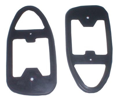 EMPI 6705 Rear Fender Tail Light Seals Vw Bug 68-70