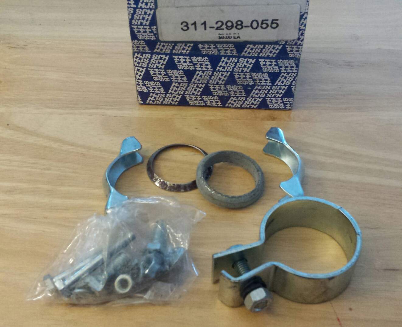 311-298-055 Type 3 Tailpipe Mounting Kit