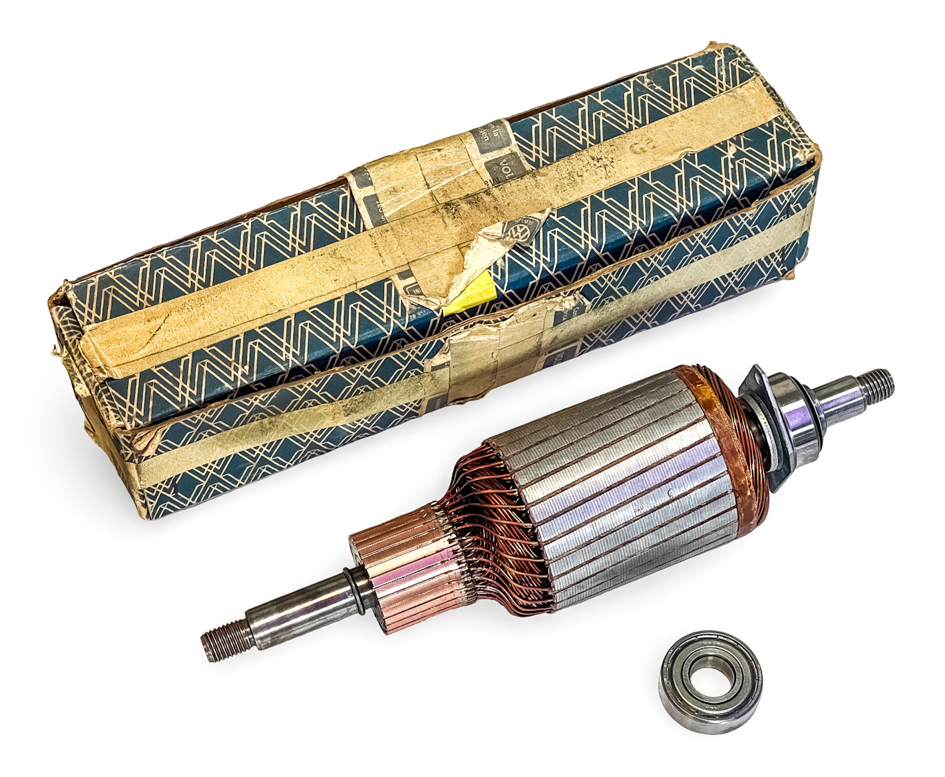 113903213B / 1104013949 - NOS IN BOX GENUINE OEM GERMAN VOLKSWAGEN 12 VOLT CONVERSION ARMATURE FOR 6 VOLT GENERATOR WITH 90mm CASE