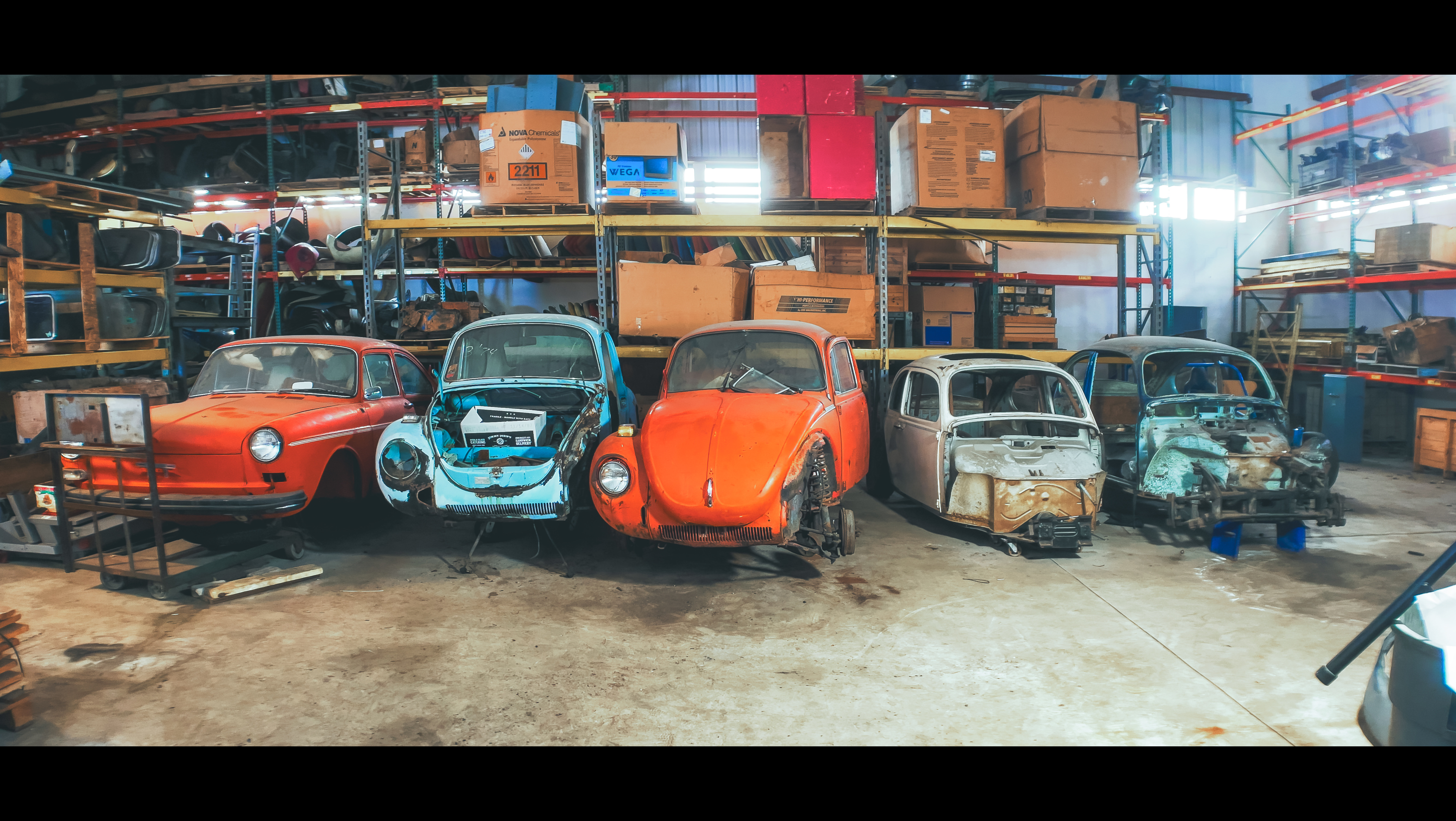 STRIPPED DOWN VW VOLKSWAGEN TYPE 1’s & TYPE 3 FOR SALE - RESTORATIONS & SALVAGE