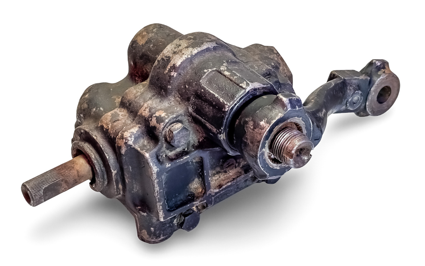 411417111B - USED GENUINE OEM GERMANY VW VOLKSWAGEN TYPE 4 STEERING BOX CORE INCL. PITMAN ARM