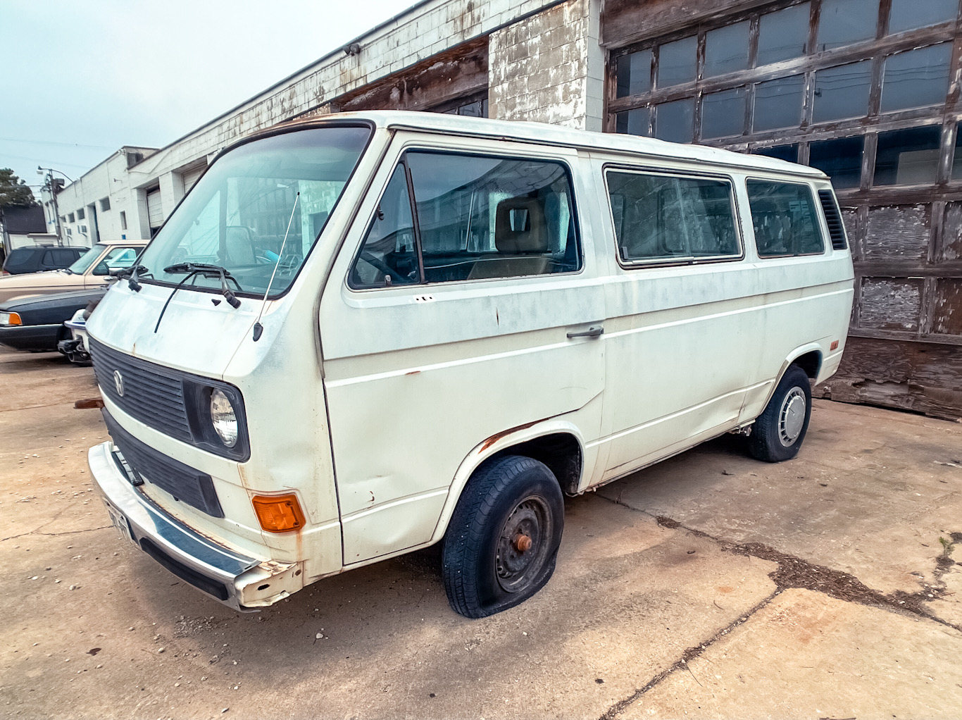 COMPLETE 1985 VOLKSWAGON VANAGON 1.9L 82 hp RWD 3DR CAMPER MINIVAN - USED