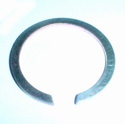 Snap Ring, Crankshaft All Type 1 Except 36hp 111-105-227